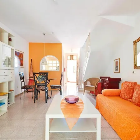 Casa Sarita - Farbenfrohes * Chayofa