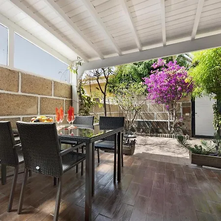 Casa Sarita - Farbenfrohes * Chayofa